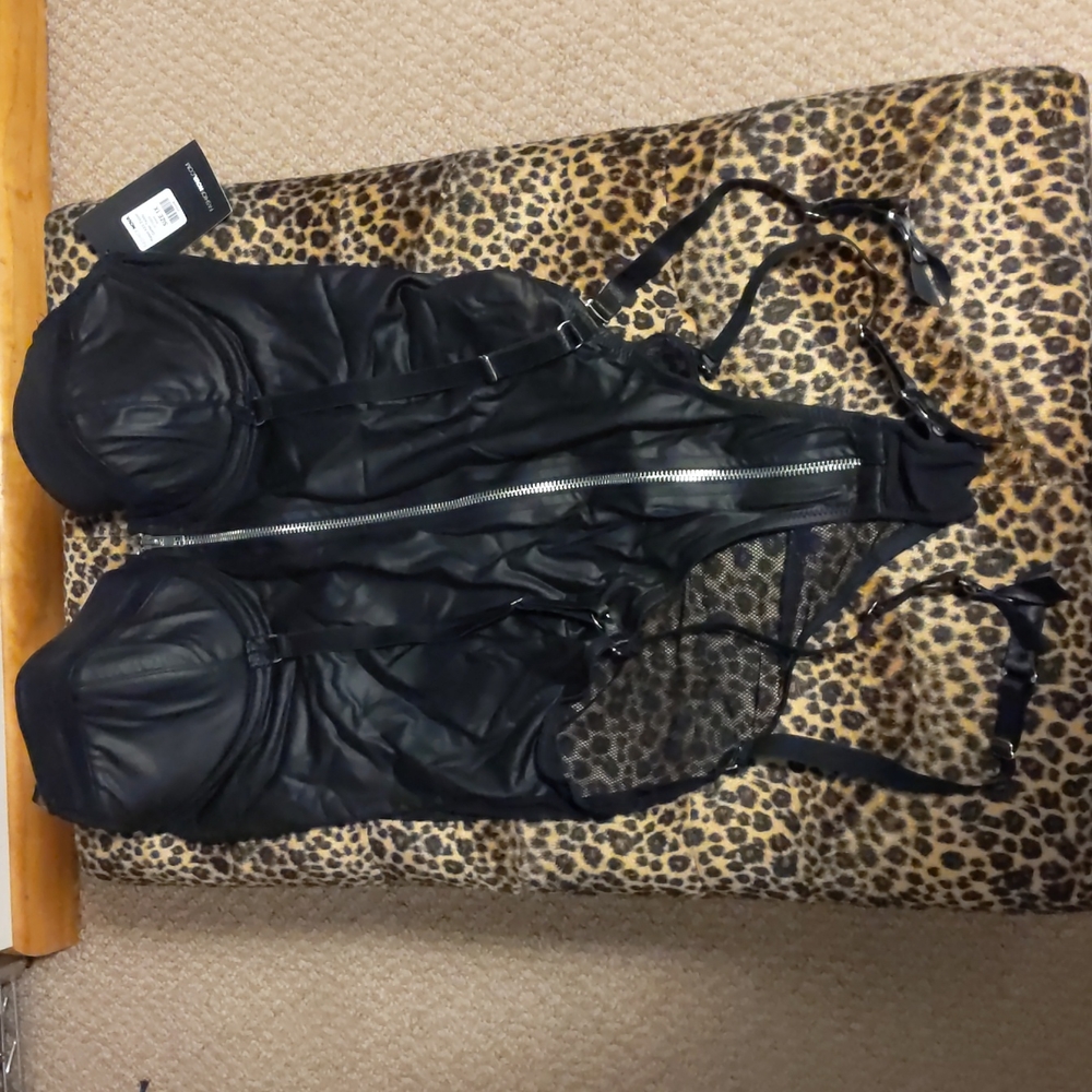 Fashion Nova Brand Zip Up Teddy